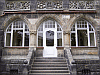überarbeitete Tür und Fenster