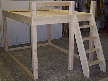 Kinderhochbett